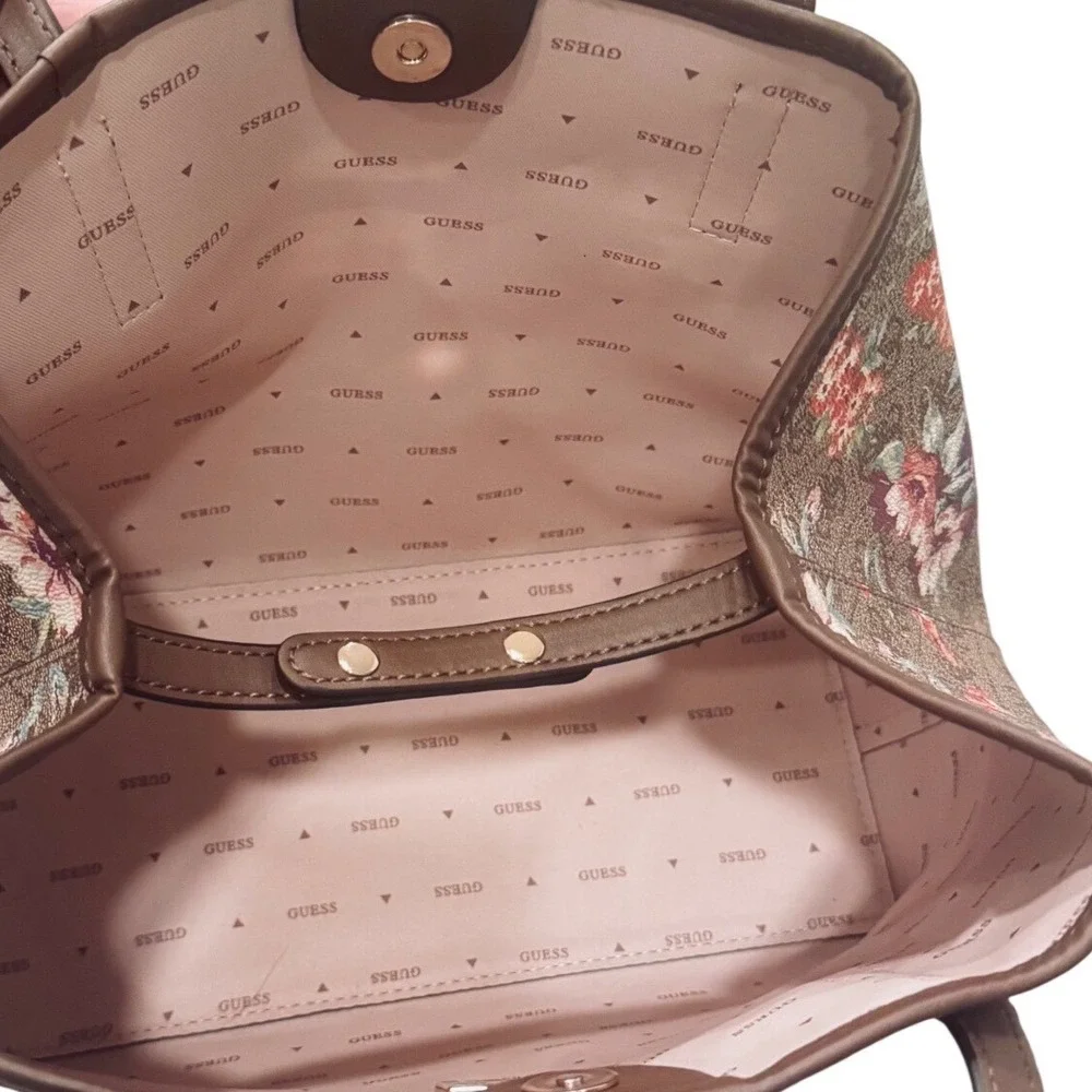 Guess Vikky floral Monogram‎ Tote Bag Brown Rose Print FL699523 11x13x6